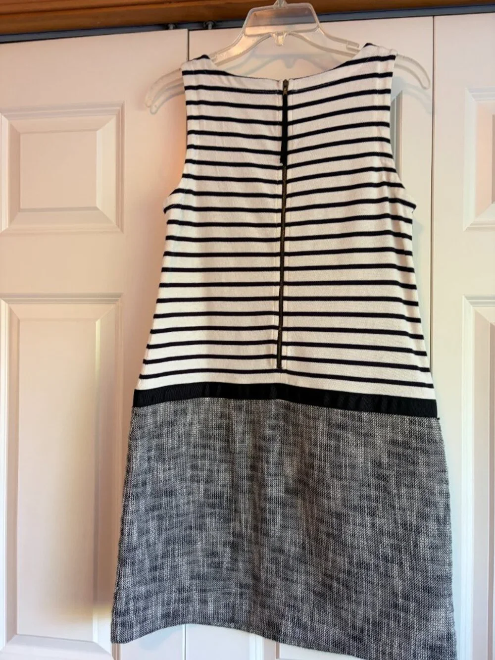 Ann Taylor Loft Black and White Stripe Sheath dress size 4. Two front pockets.